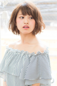 【hair coucou】人気のエアリーなショートボブ - broto掲載