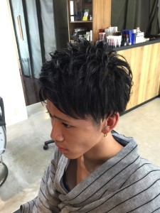 束感ショート - West Side Cut Club掲載