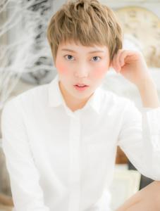 ハイトーン★個性的モダンショート - mod's hair【モッズヘア】越谷/越谷西口店掲載