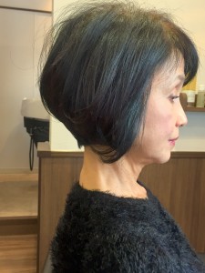ミセス ショートボブ - elm. hair掲載