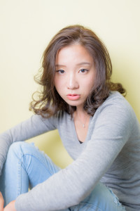 ゆるハネ・グレージュ抜け感スタイル - BAPOS　Hair Salon掲載