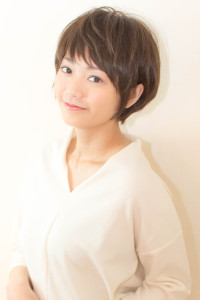 【hair coucou】人気の耳かけナチュラルショート - broto掲載