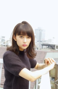 大人かわいい外ハネロブＱue hair高橋 - Que hair掲載