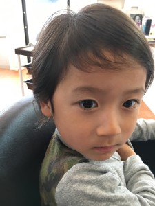 クセ毛をいかして、動きのある甘さと爽やかMIX