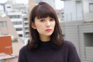 大人かわいいそとはねスタイルＱue hair高橋 - Que hair掲載