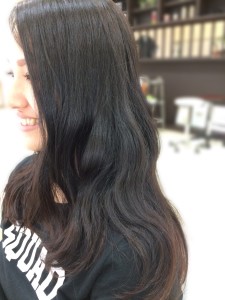 ロングスタイル☆ウェーブ - Hair VERDE掲載