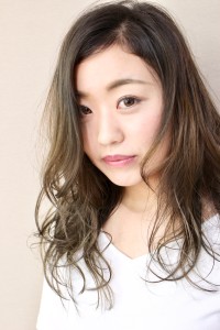 ゆるふわリッチウェーブ  オリーブベージュ - TAKA 田町店掲載