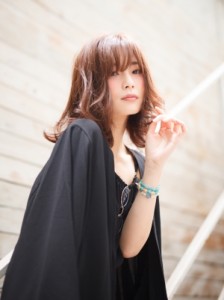 クラシカル外ハネミディ - fuhcoh 朝日ヶ丘店掲載