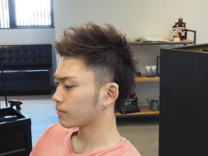 ツーブロックスタイル - リヴヘアワークス掲載