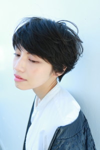 黒髮でも柔らかいナチュラル美シルエットショート - kiyoi hair design掲載