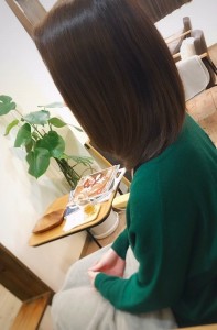 マットアッシュを使って艶やかなナチュラルなデザインを楽しもう - nest掲載