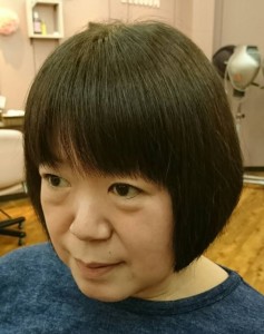 天然ヘナ＋インディゴブレンド天然ヘナのミセス・ボブスタイル - 美人冠掲載