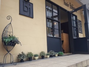 Gold Woodpecker ゴールドウッドペッカー 千葉市中央区 美容室 Sakuria サクリア Gold Woodpecker ゴールドウッドペッカー 千葉市中央区 美容室 Sakuria サクリア