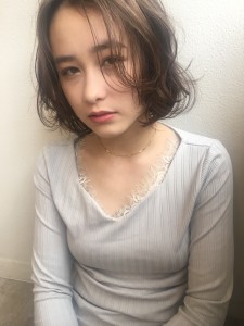 小顔チークバングフェミニンボブ - Maria by AFLOAT掲載