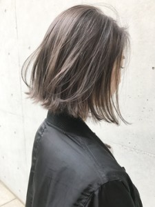 切りっぱなしボブ＆外ハネスタイル? - ONLY ONE掲載