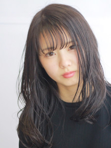 柔らかいカールが可愛い重めスタイル【見附】【長岡】 - Accueillir Pur hair掲載