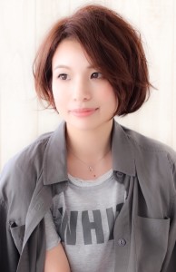 30-40代大人カジュアル×耳かけラフショート - 自由が丘YUAN掲載