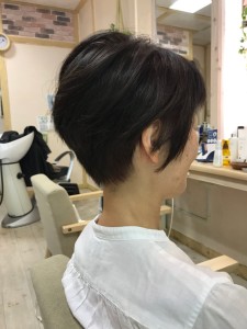 トライしやすい！メリハリ小顔ショート！ - connacht掲載