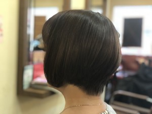ショートボブ - ガナーズヘアードレッシング掲載