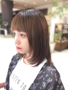 サラサラナチュラルストレート☆顔まわりにレイヤー - Hair VERDE掲載