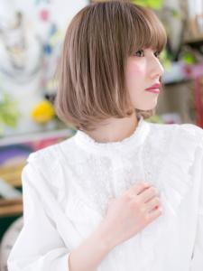 Aラインの小顔ドーリーボブ - COVER HAIR bliss 【カバー ヘア ブリス】川口/ららテラス川口東口駅前店掲載