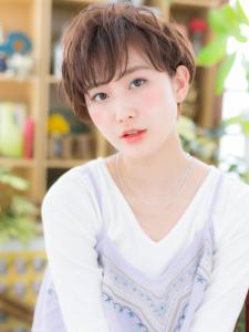 束感カットくせ毛風小顔ナチュラルマッシュショート - COVER HAIR & SPA bliss 浦和西口店【カバー ヘア アンド スパ ブリス】掲載