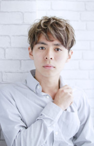 20代・30代・40代　大人カジュアルパーマ - TRAN9UIL safric掲載