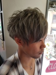 束感マッシュ - ビューティー ワン美容室掲載