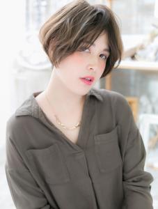 前下がり…外国人風フレンチショート - mod's hair【モッズヘア】上尾/上尾西口店掲載