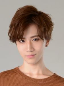 アップバングが大人っぽいクラウドマッシュスタイル - HAIR & MAKE EARTH 小松店掲載