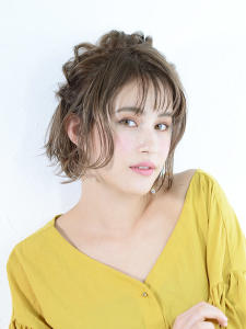 なんちゃって編み込み風！アレンジ - HAIR & MAKE EARTH 小松店掲載