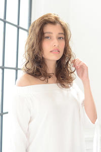 ふわふわエフォートレスウェーブ - HAIR & MAKE EARTH 小松店掲載