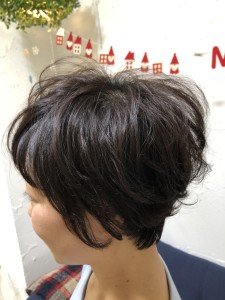 浮遊感ショートボブ - SEVEN掲載