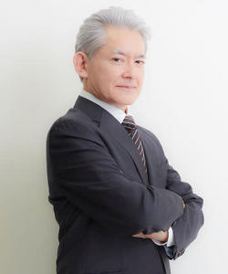 ダンディズムオールバック風スタイル - N.BARBER HIROO掲載