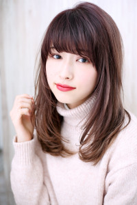【重山祐亮】大人セミロングストレートワンカール♪S45 - Maria by AFLOAT掲載