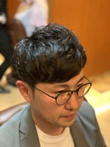 知性溢れるビジネスショートパーマ - ヘアーモードキクチ 銀座店掲載