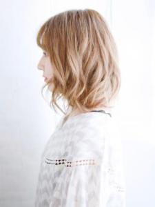 ハイトーンベージュの外はねゆるカール - hair make nalu 荻窪西口 すずらん通り店掲載