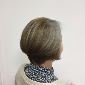 【大人女性へおススメ】グラデーションカラー【グレイヘアー】 - MISESU～LIFE COOADINATE THEATER掲載