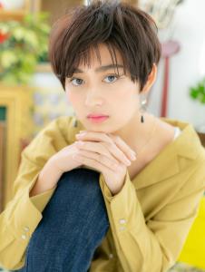 くせ毛風ニュアンスショートで洗練大人女子　ボリュームカール - COVER HAIR bliss 北浦和西口店【カバー ヘア ブリス】掲載