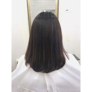 クセが落ち着くとカラーもしたみたいにツヤツヤな色に！ - atelier mim掲載