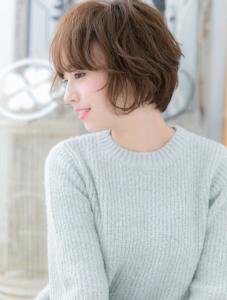 大人かわいい♪Aラインゆるふわ小顔ボブ　エアリーウェーブ - mod's hair【モッズヘア】上尾/上尾西口店掲載