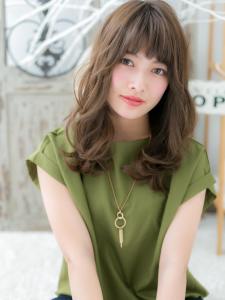 外国人風こなれ感…大人かわいい脱力系カール　ゆる巻きロング - mod's hair【モッズヘア】越谷/越谷西口店掲載