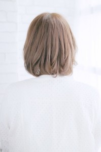 リズムが生まれるショートバング - ARNE+n掲載