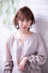 エアリーショート×ボリュームカール - CHIFFON 池袋西口店掲載