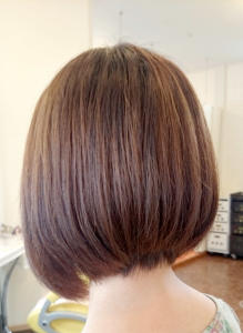 70代でもこんなにつやつやヘアカラー - はるな掲載
