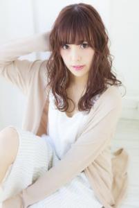 大人ガーリーロング - 美容室 Feel luce掲載