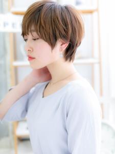 3Dカラーで外国人風★マニッシュ丸みショート　エアリーカール - mod's hair 上尾【モッズヘア】上尾西口店掲載