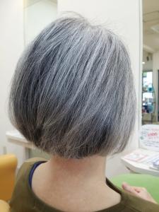 グレイヘアボブスタイル - PASSION 仙台中山店掲載