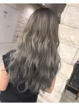 silver gradation - astrale掲載