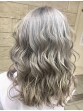 silver white - astrale掲載